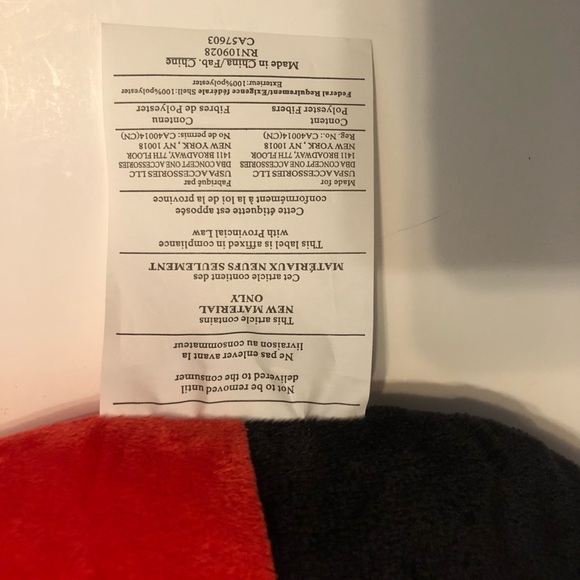 New Disney Mickey and Minnie Mouse Travel Pillow - Picture 7 of 7